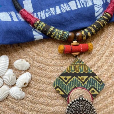 Vanika Pine Ajrakh Hasli Set