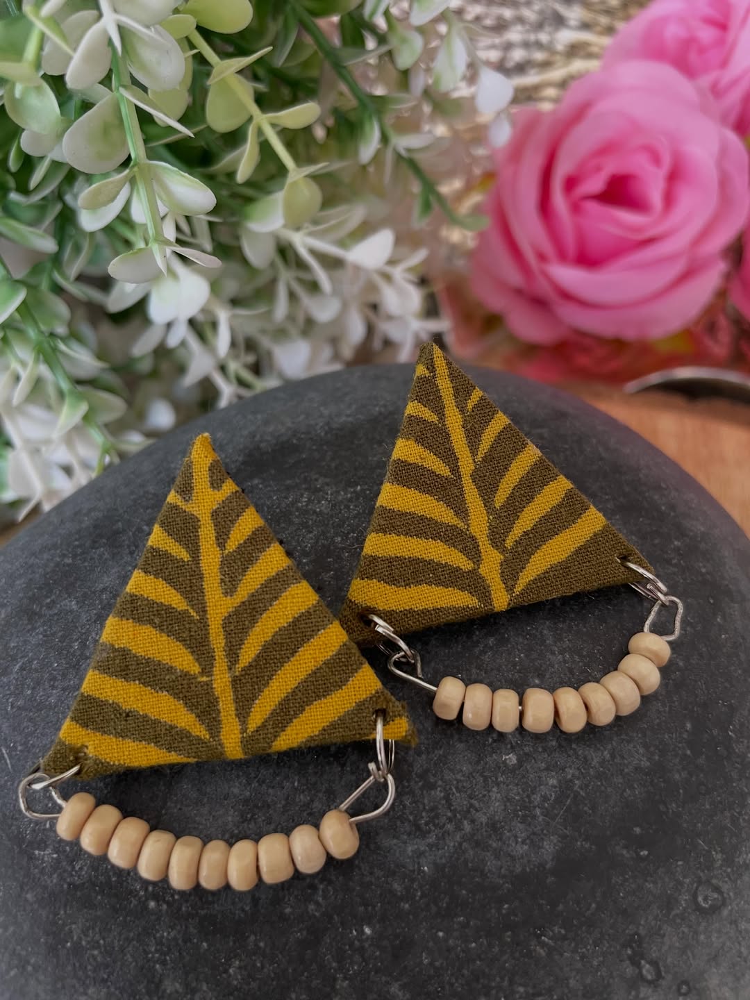 Olive & Mustard Leaf Triangles