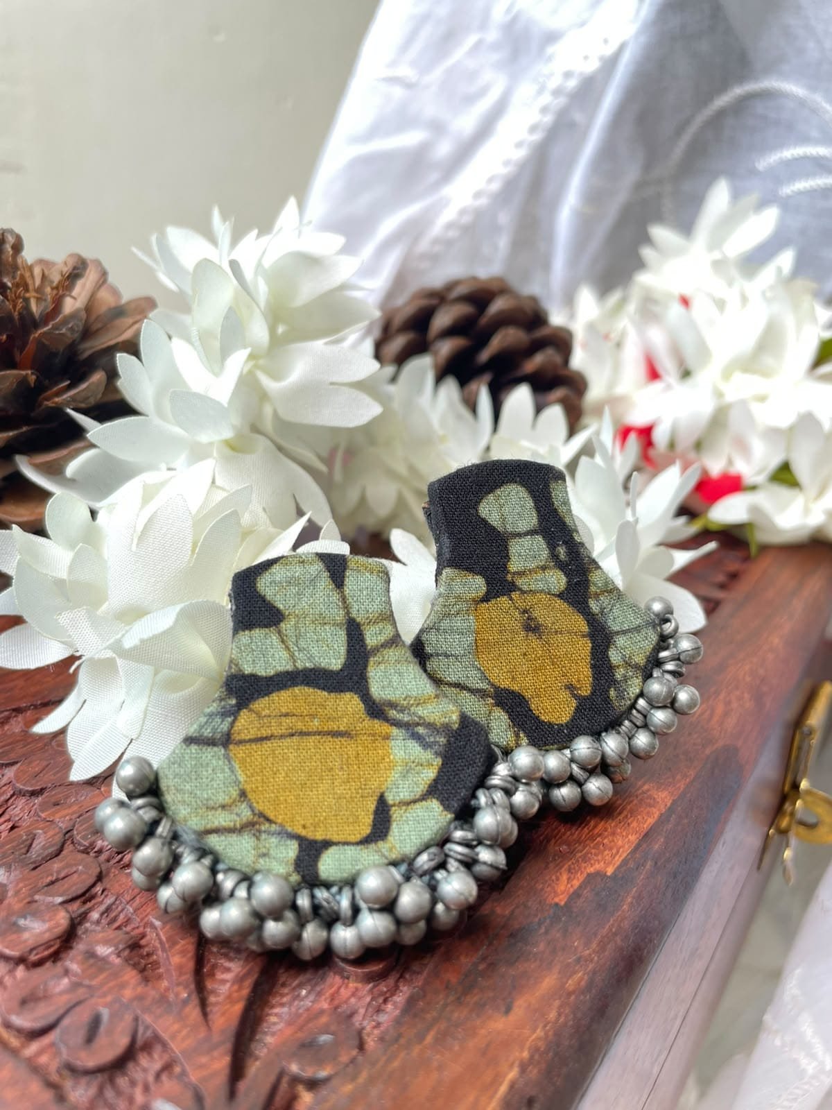 Ananya Batik Studs - Image 3
