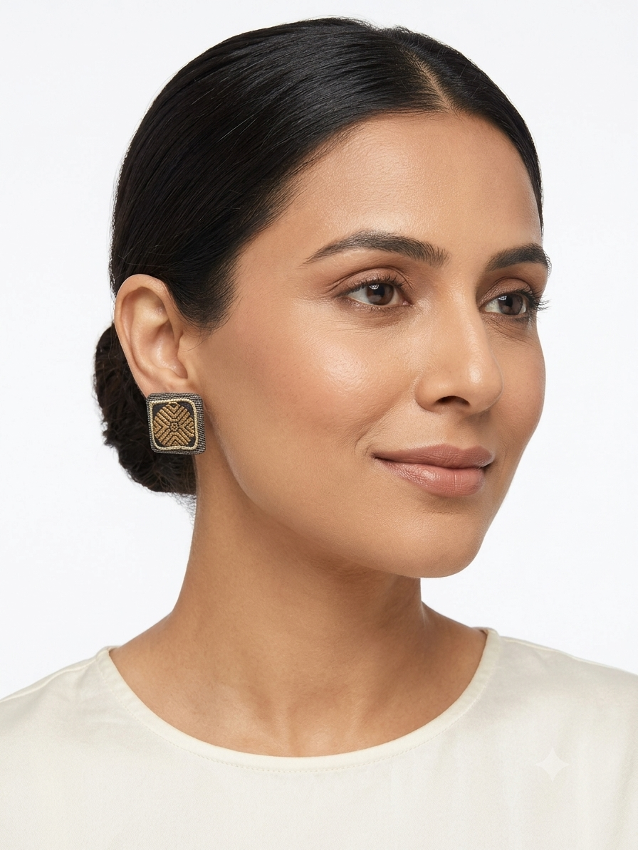 Aradhya Earring Studs - Image 2