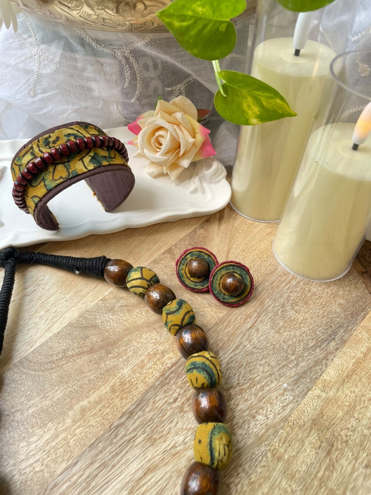 Swarn - Necklace, Earring and Handcuff set - Image 5