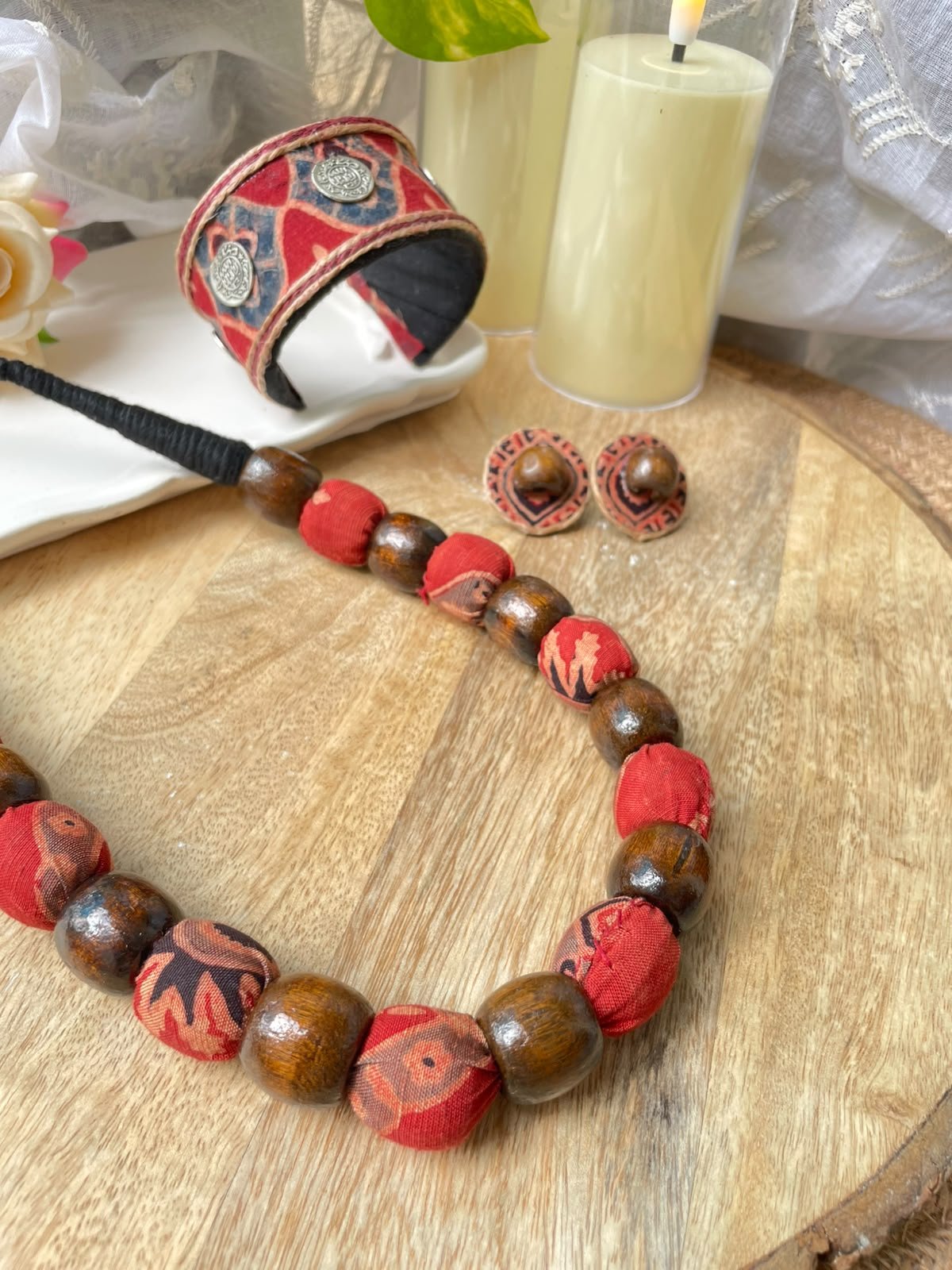 Tamra- Necklace, Earring and Handcuff set - Image 3