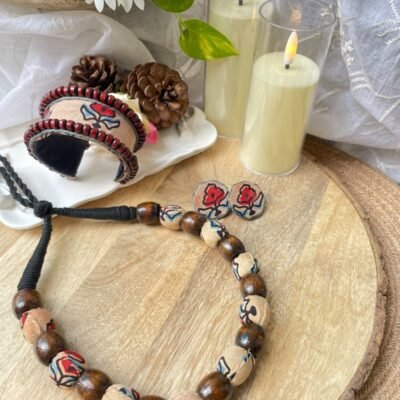 Jyotsna -Necklace, Earring and Handcuff set