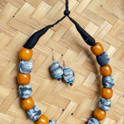 Meghika Necklace and Earring Set
