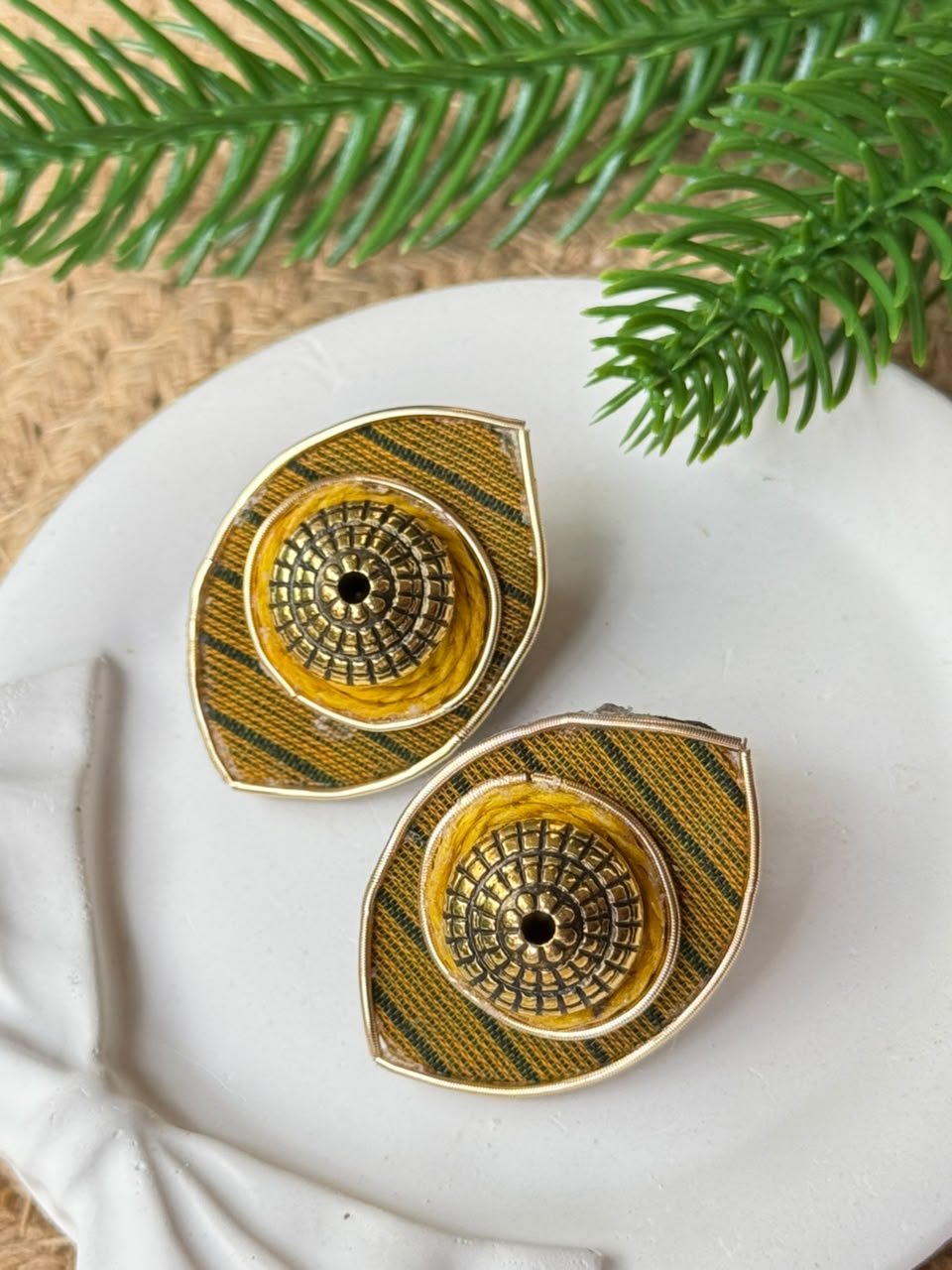 Nazar-e-Swarn Earring Studs